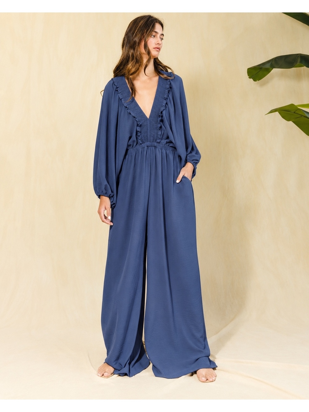 BucketList Large Navy Ruffle Wide Leg Jumpsuit Puff Sleeve Deep V R5299C